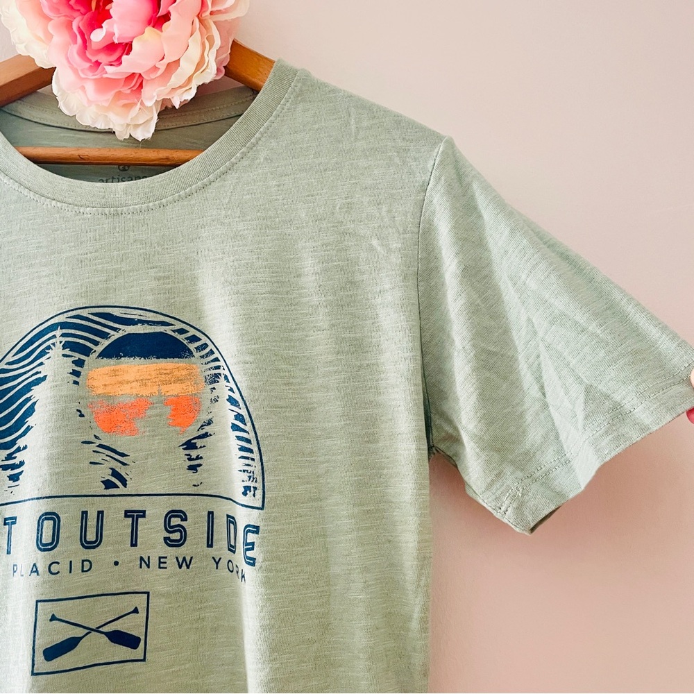 Artisans Green Lake Placid 'Get Outside' Graphic Tee Large - Picture 4 of 6
